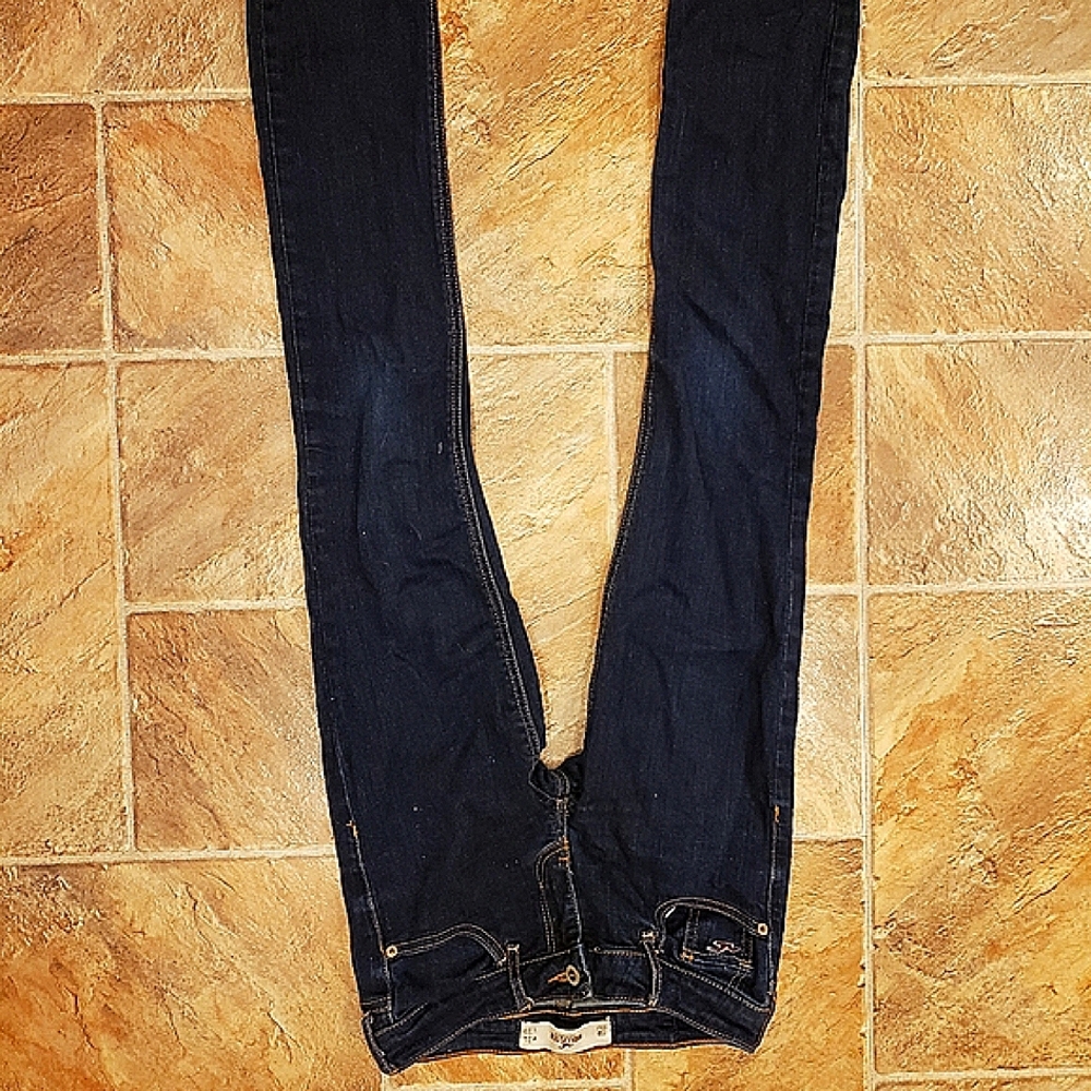 Hollister skinny jeans